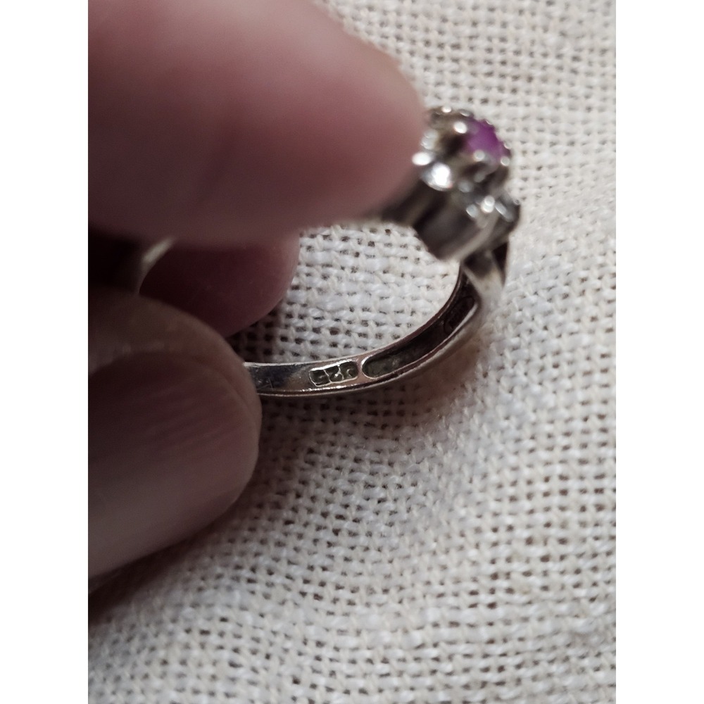 Vintage 925 Silver Ruby Cubic Zirconia Avon Heart Fashion Ring - Picture 5 of 7